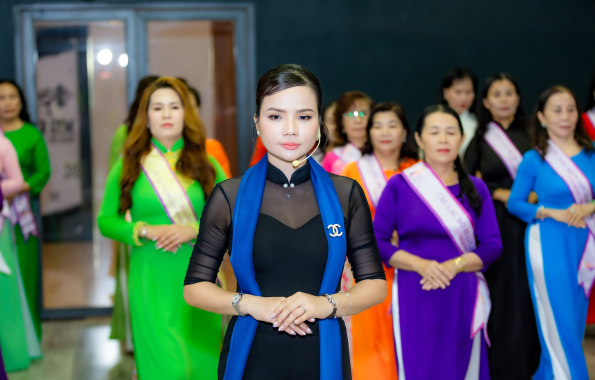 ĐÀO TẠO TRÌNH DIỄN CÂU LẠC BỘ DI SẢN ÁO DÀI TỈNH BÌNH THUẬN